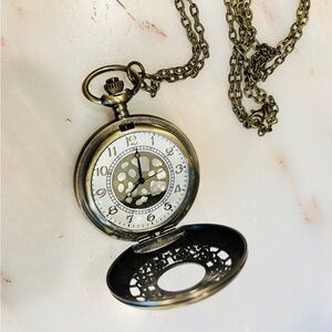 Brass pocket‎ watch necklace costume jewelry NWT